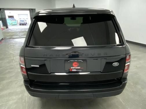 Used 2018 Land Rover Range Rover Supercharged AWD/4WD image 5