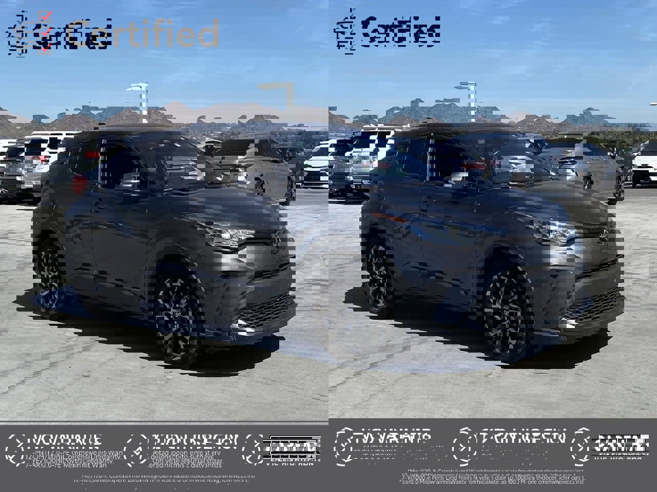 Used 2021 Toyota C-HR XLE image 1