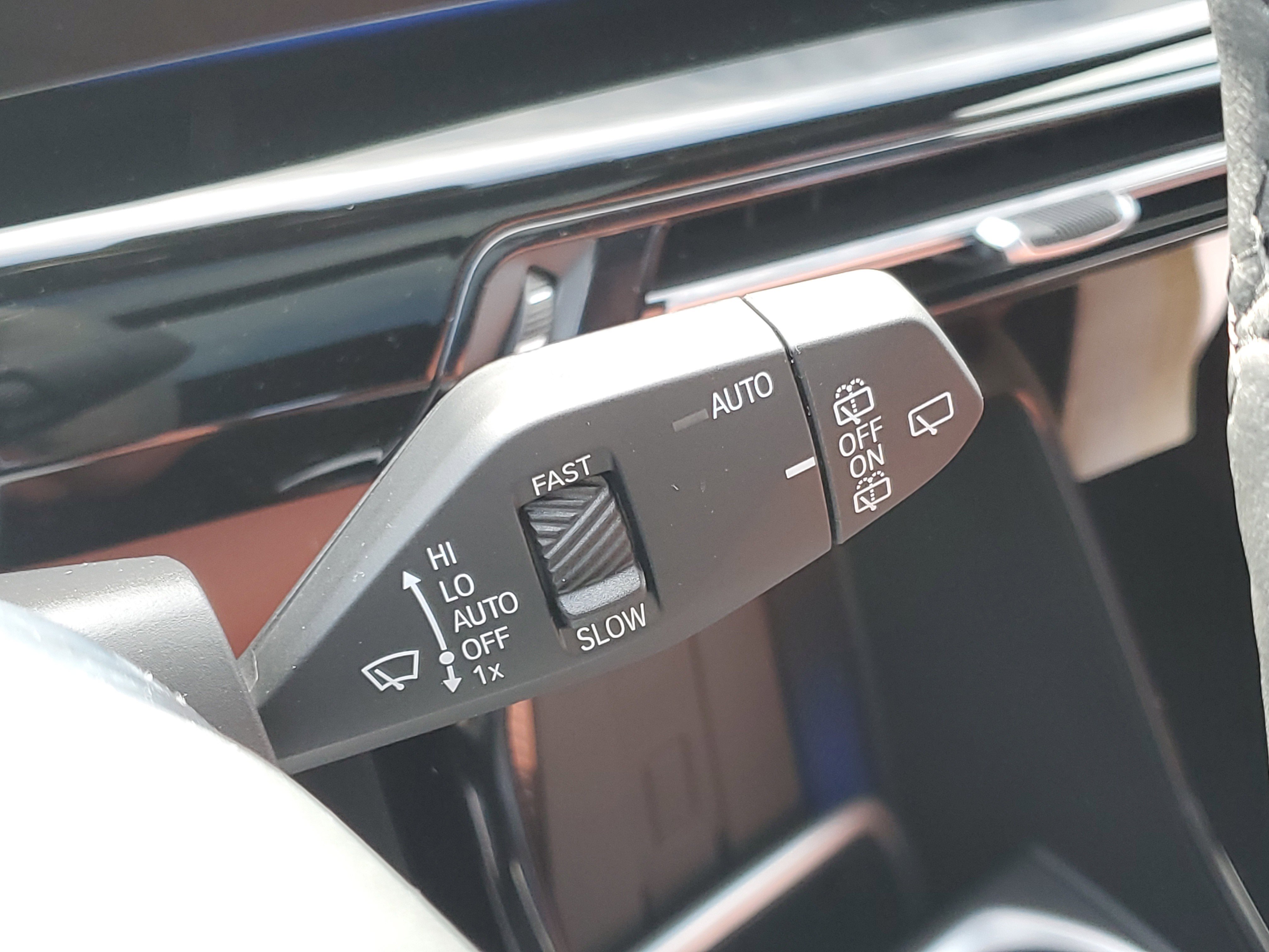 New 2026 BMW X1 xDrive28i w/ Technology Package image 16