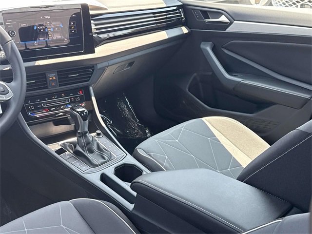 New 2025 Volkswagen Jetta Sport image 29