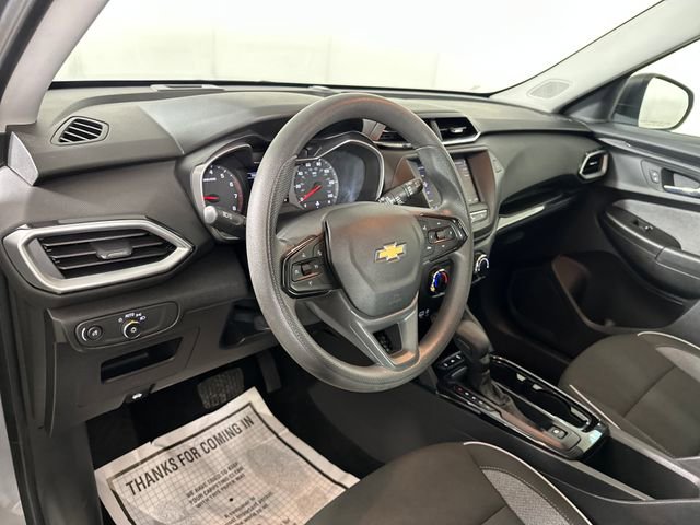 Used 2023 Chevrolet TrailBlazer LS image 13