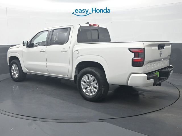Used 2024 Nissan Frontier SV w/ SV Convenience Package image 5