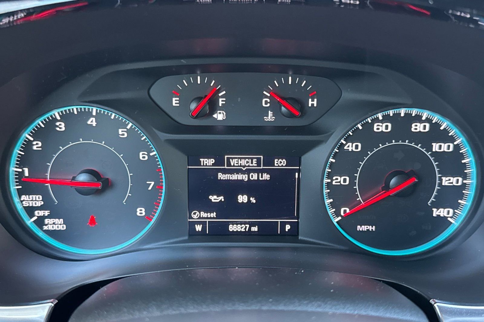 Used 2022 Chevrolet Traverse LS w/ Midnight/Sport Edition image 29