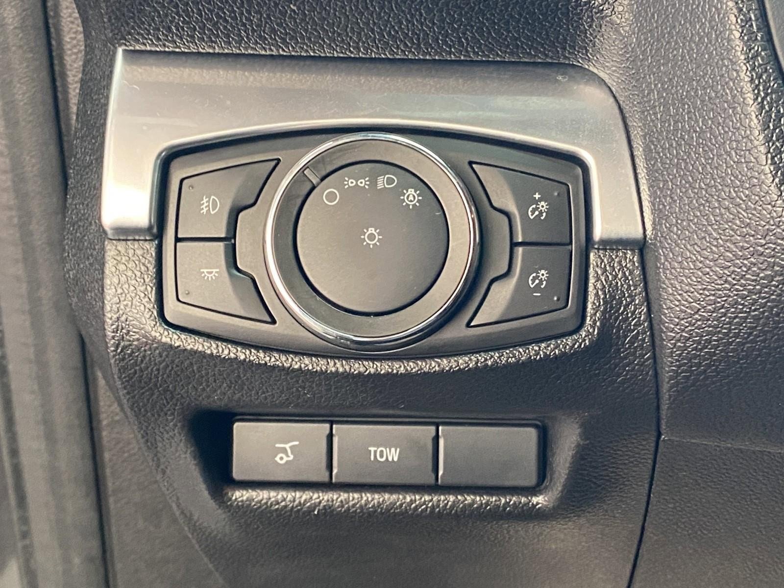 Used 2018 Ford Explorer Sport AWD/4WD image 35