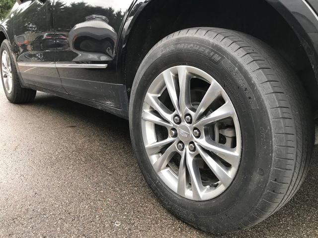 Used 2020 Cadillac XT5 Premium Luxury AWD/4WD image 39