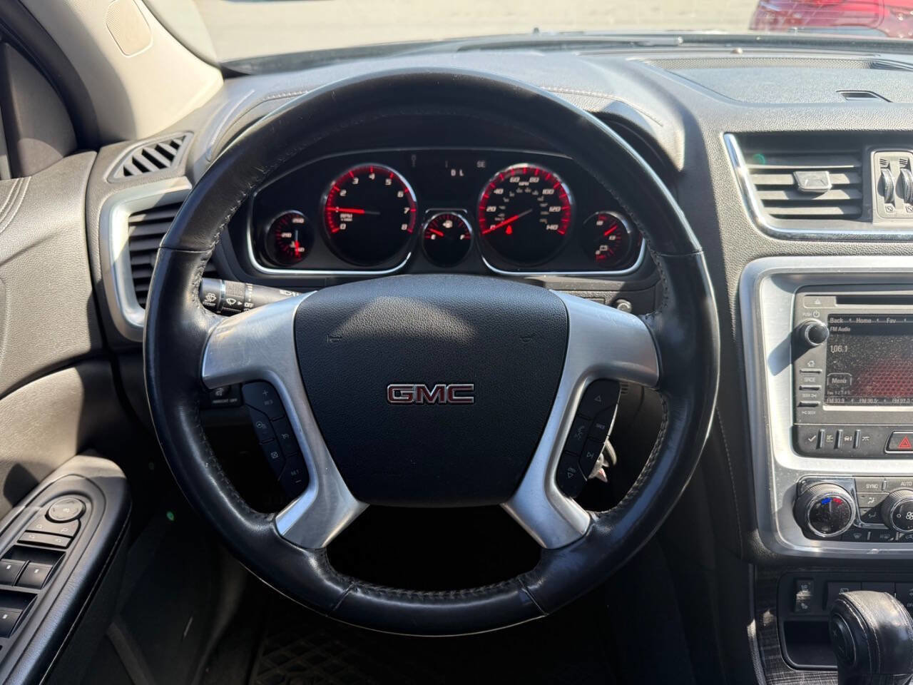 Used 2017 GMC Acadia Limited SLT FWD image 18
