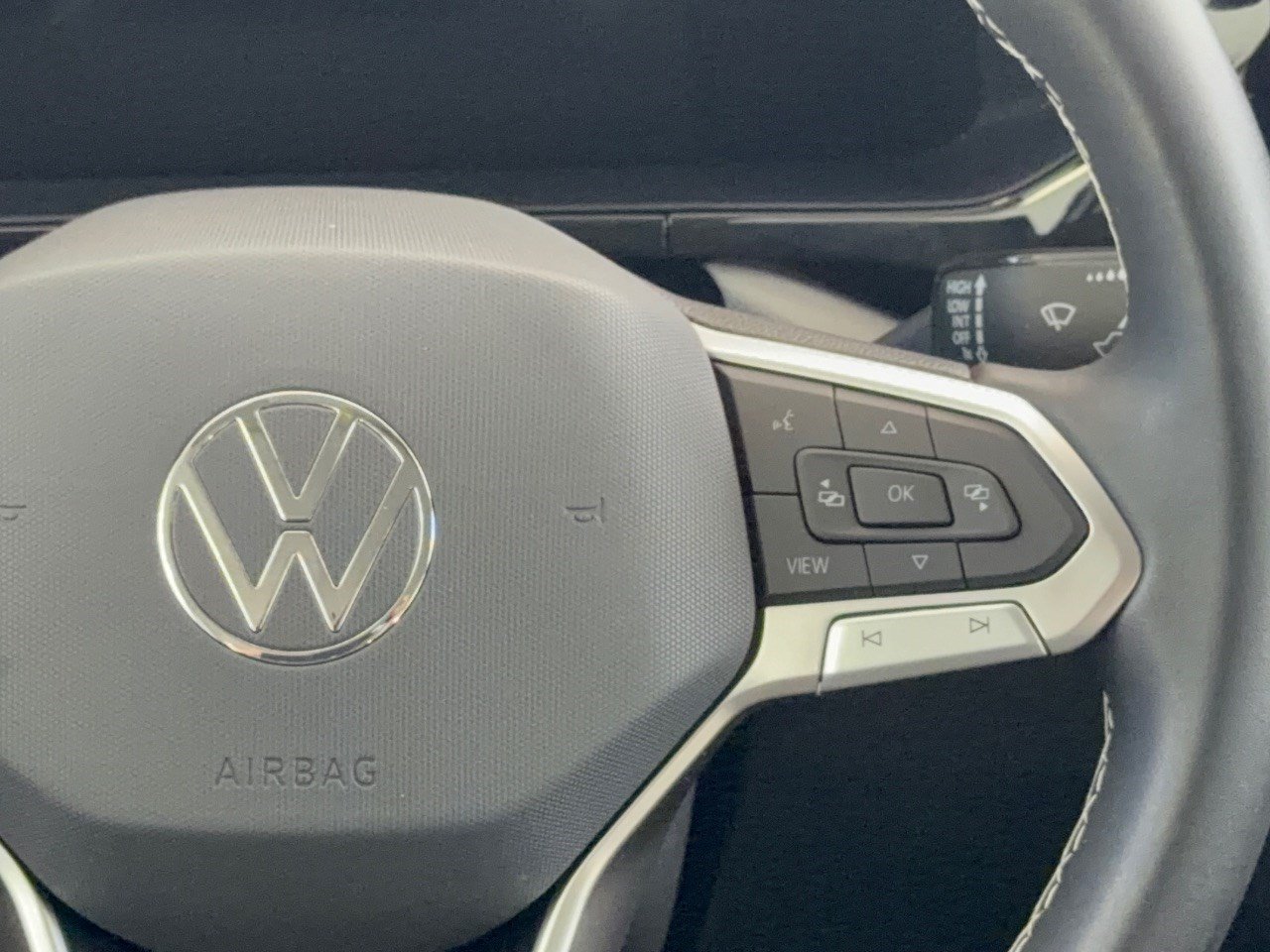 Used 2023 Volkswagen Taos S FWD image 19