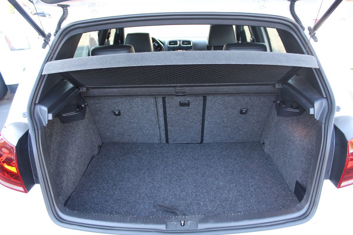 Used 2012 Volkswagen Golf 4-Door AWD/4WD image 30