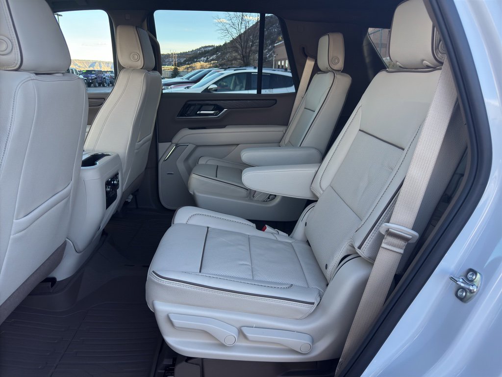 New 2026 GMC Yukon Denali w/ LPO, Floor Liner Package image 19