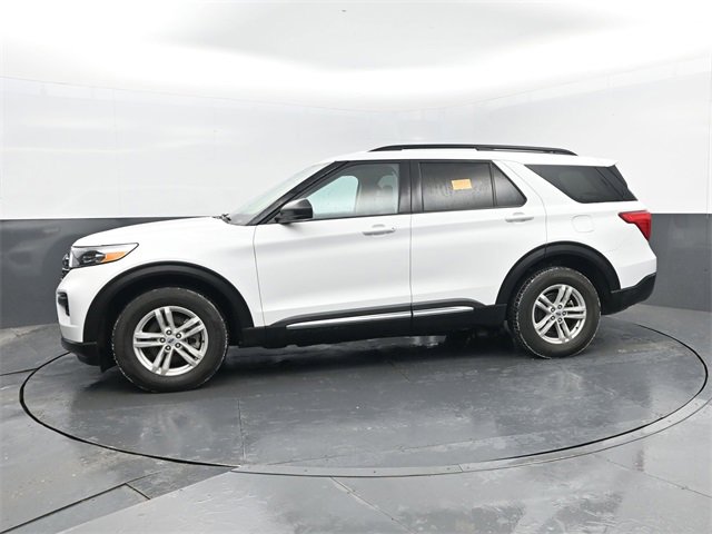 Used 2024 Ford Explorer XLT image 5
