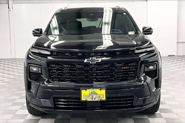 Used 2025 Chevrolet Traverse RS w/ LPO, Floor Liner Package AWD/4WD image 4