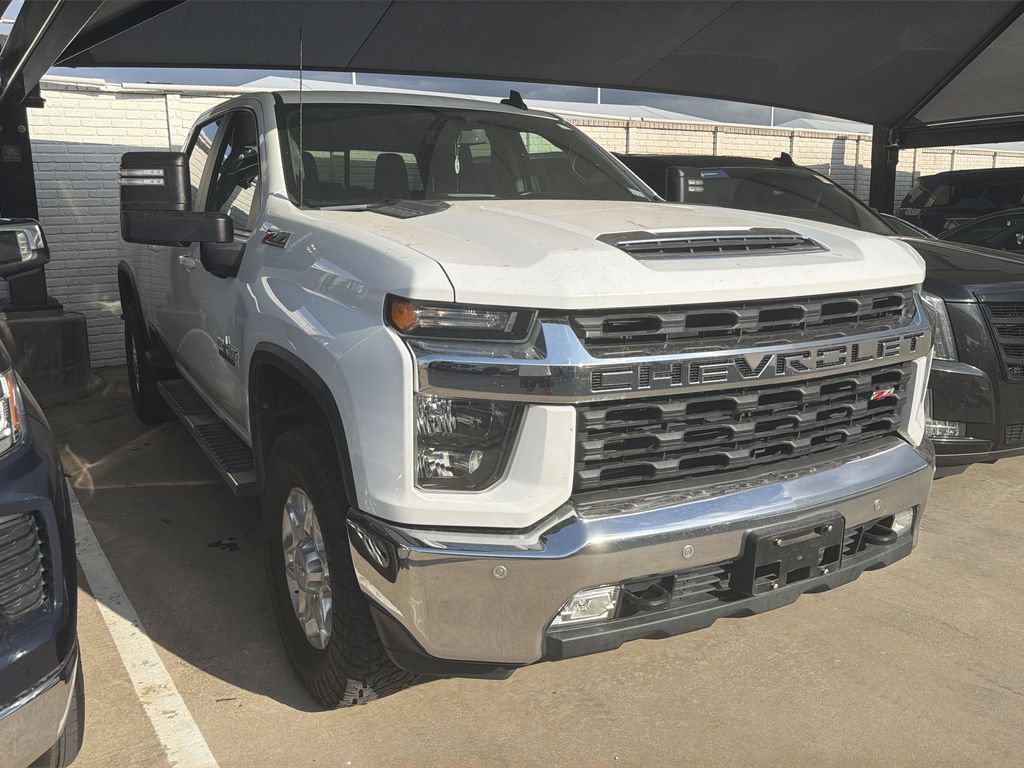 Used 2020 Chevrolet Silverado 2500 LT w/ Texas Edition AWD/4WD image 2