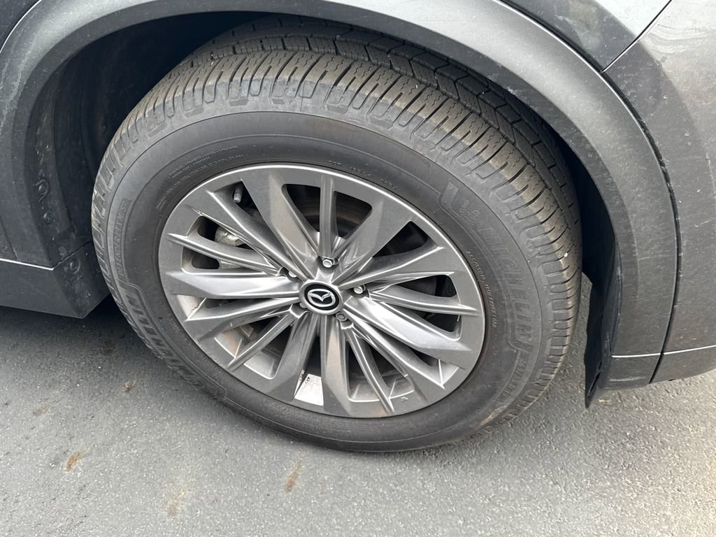 Used 2024 MAZDA CX-90 Plug-In Hybrid w/ Preferred image 9