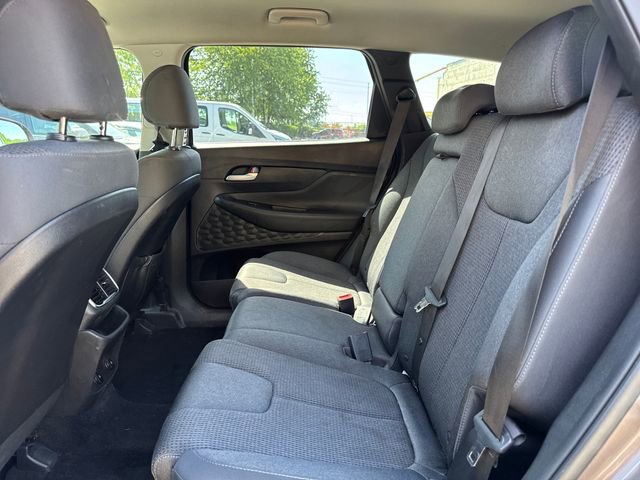 Used 2020 Hyundai Santa Fe SE w/ Cargo Package FWD image 11