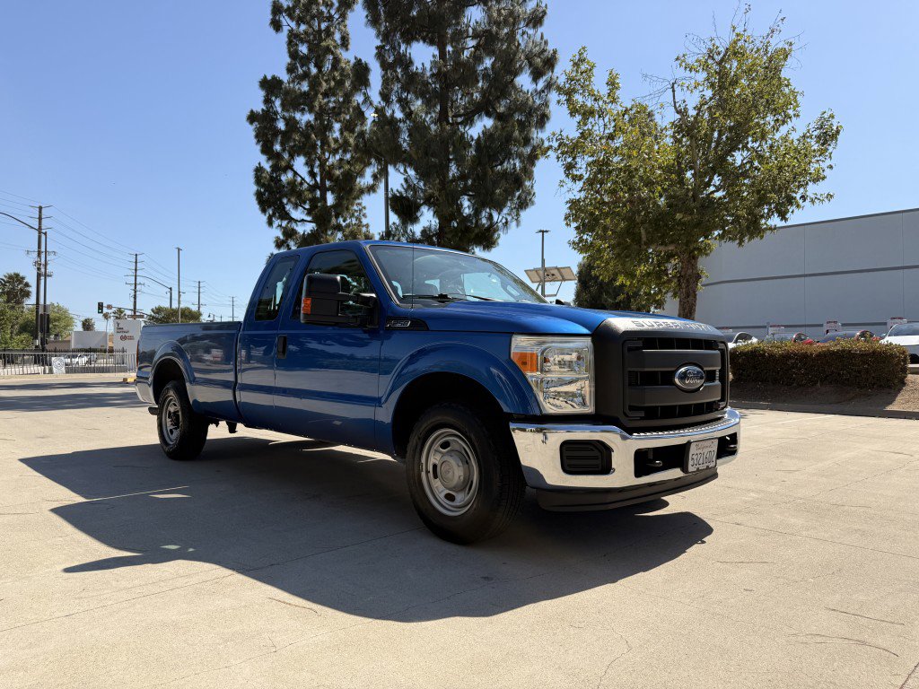 Used 2016 Ford F250 XL w/ Power Equipment Group image 2