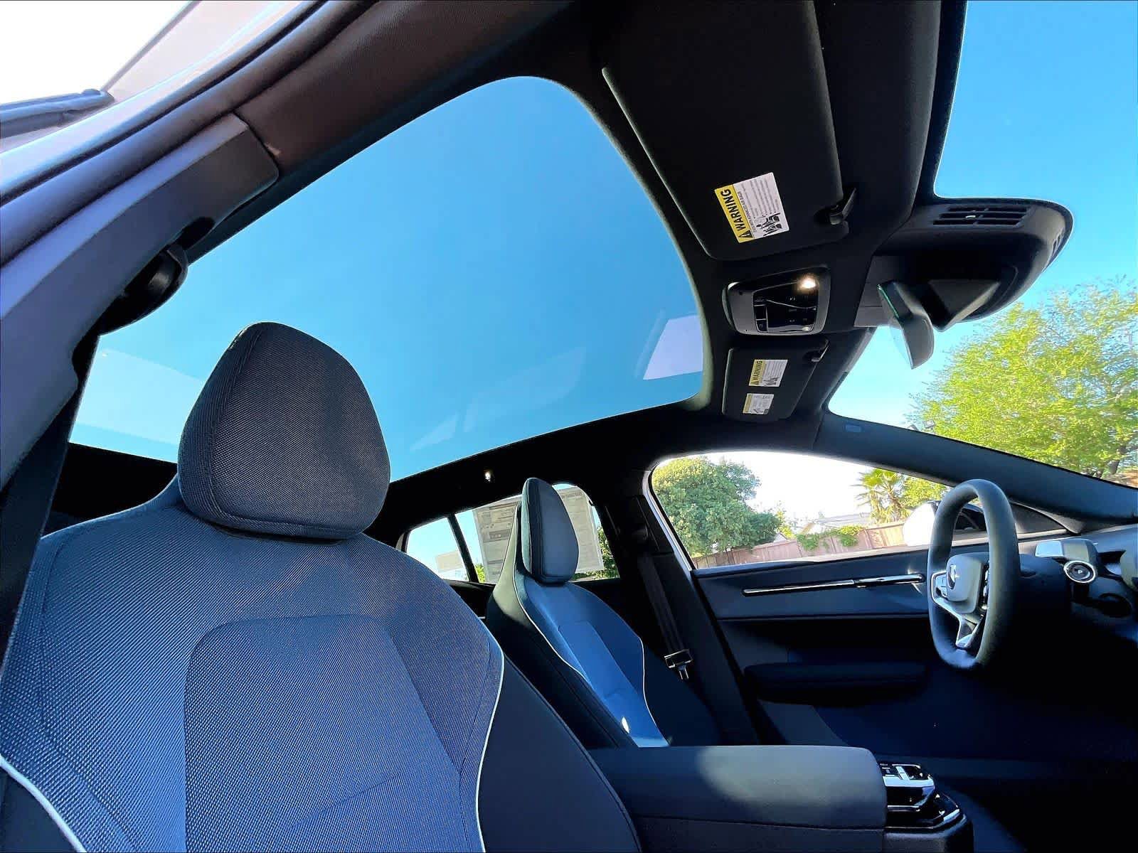 New 2026 Volvo EX30 Plus w/ Climate Package image 29