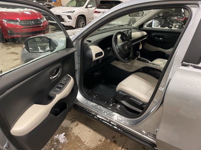 New 2025 Honda HR-V LX image 16