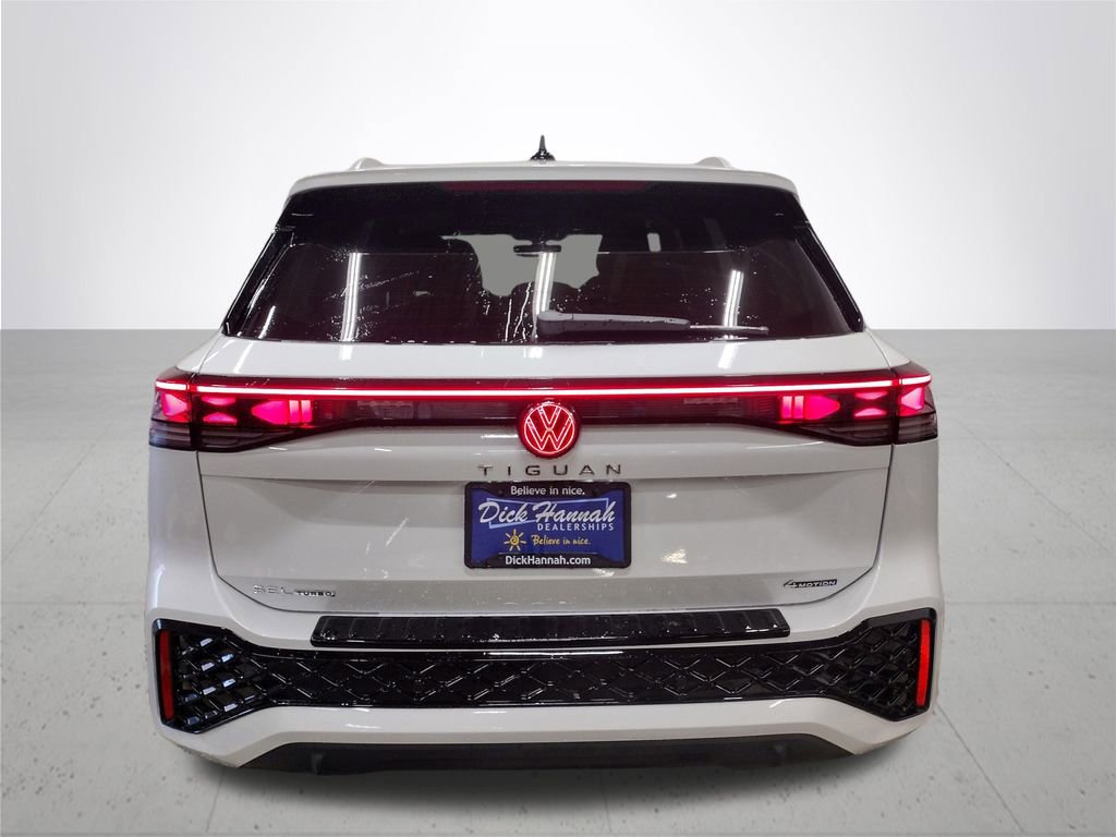 New 2026 Volkswagen Tiguan SEL R-Line image 12