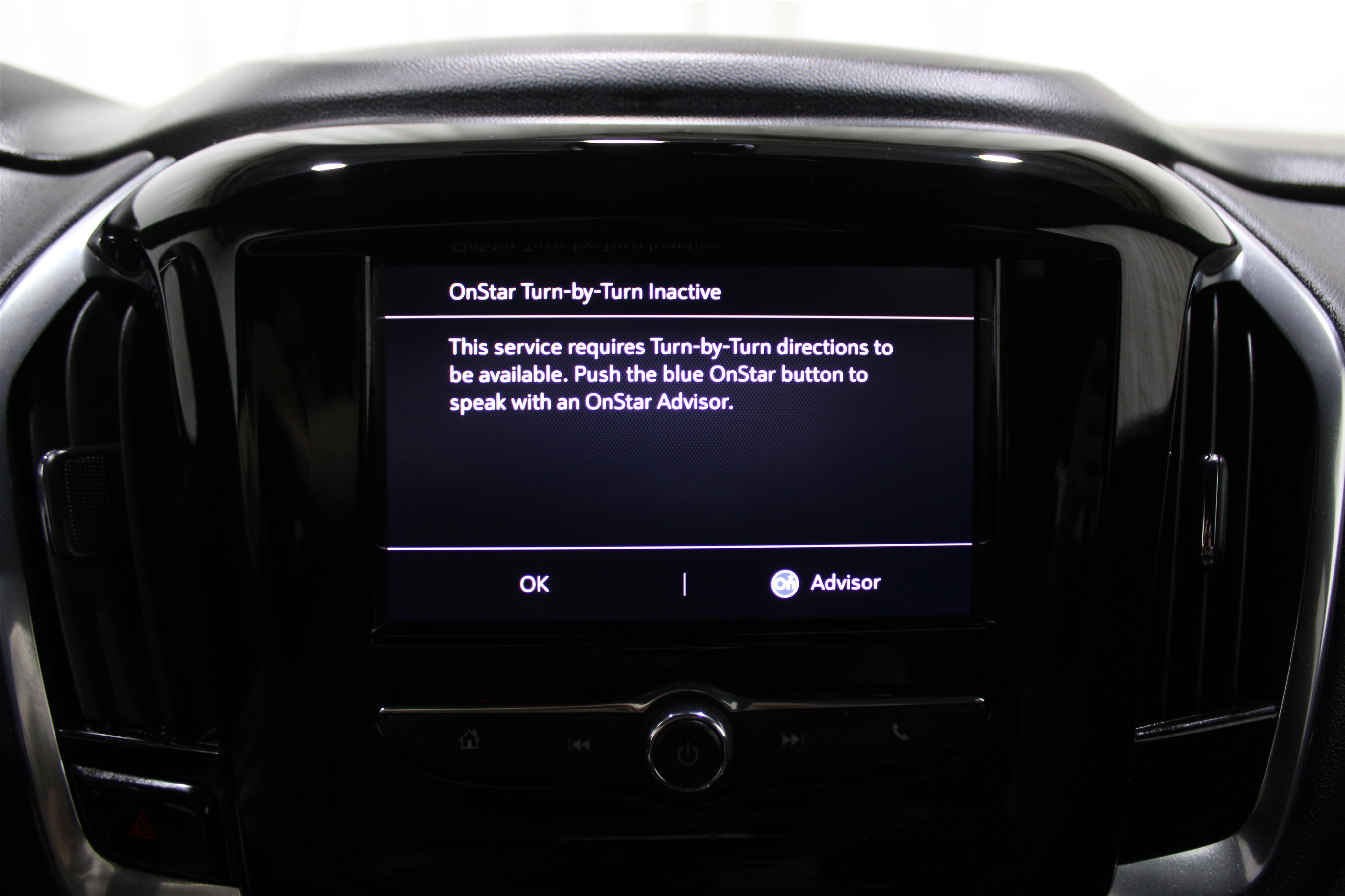 Used 2023 Chevrolet Traverse LT image 18