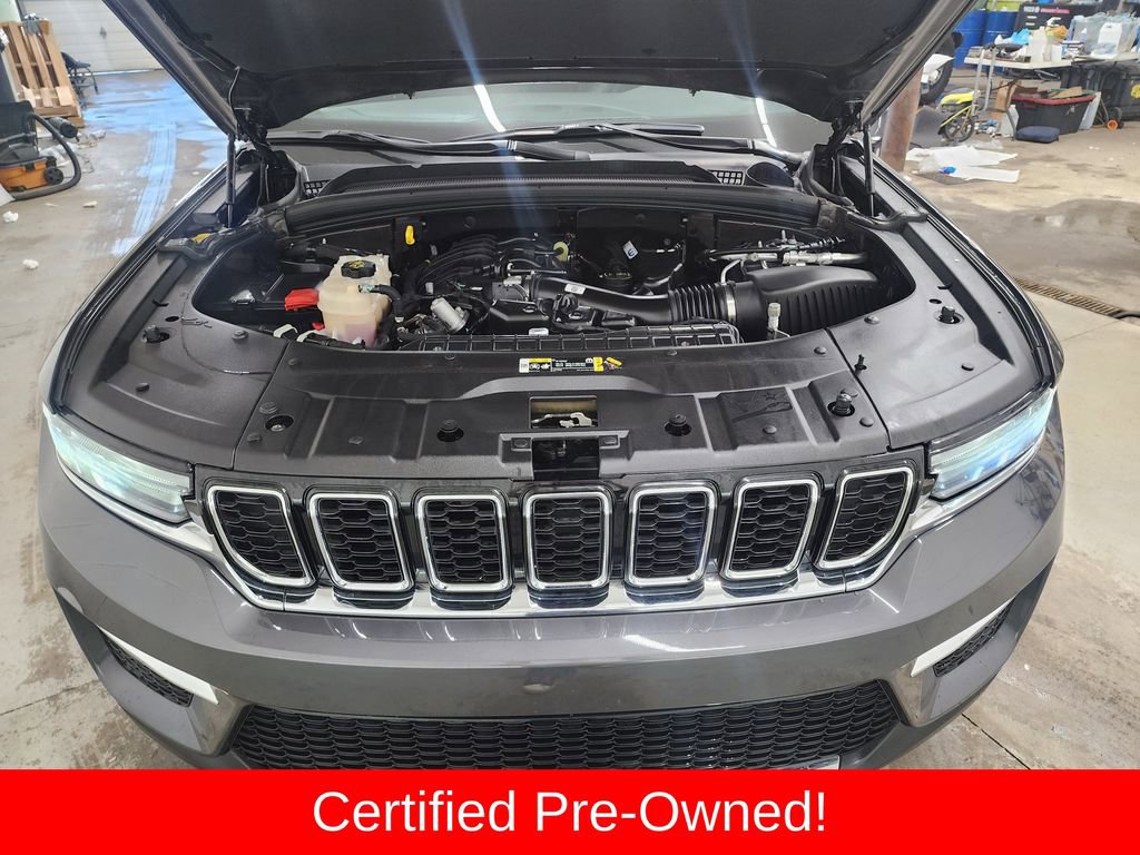 Certified 2025 Jeep Grand Cherokee Limited AWD/4WD image 34