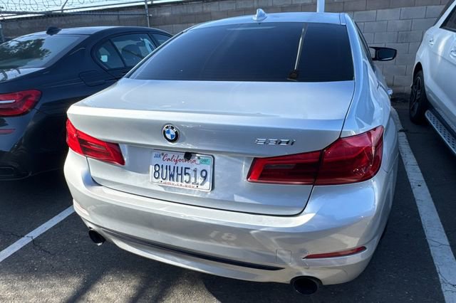Used 2017 BMW 530i RWD image 5