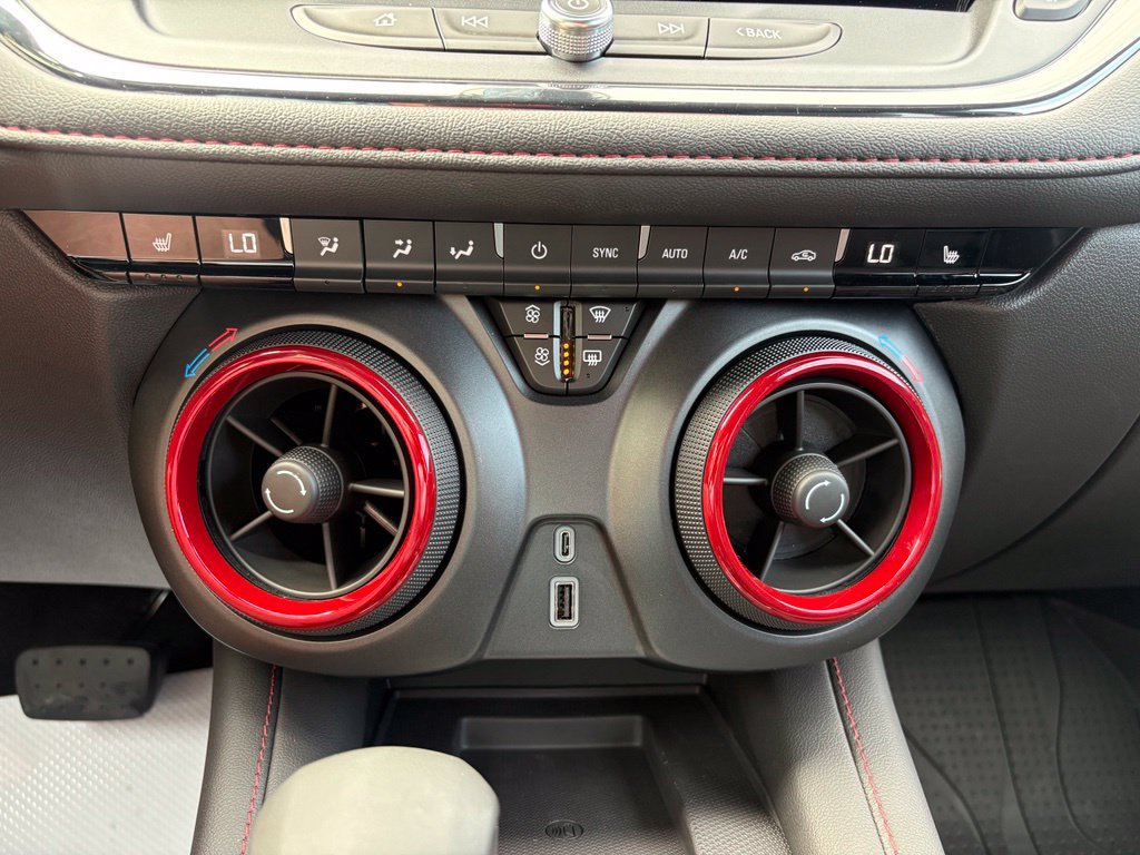 New 2026 Chevrolet Blazer RS w/ LPO, Floor Liner Package FWD image 5