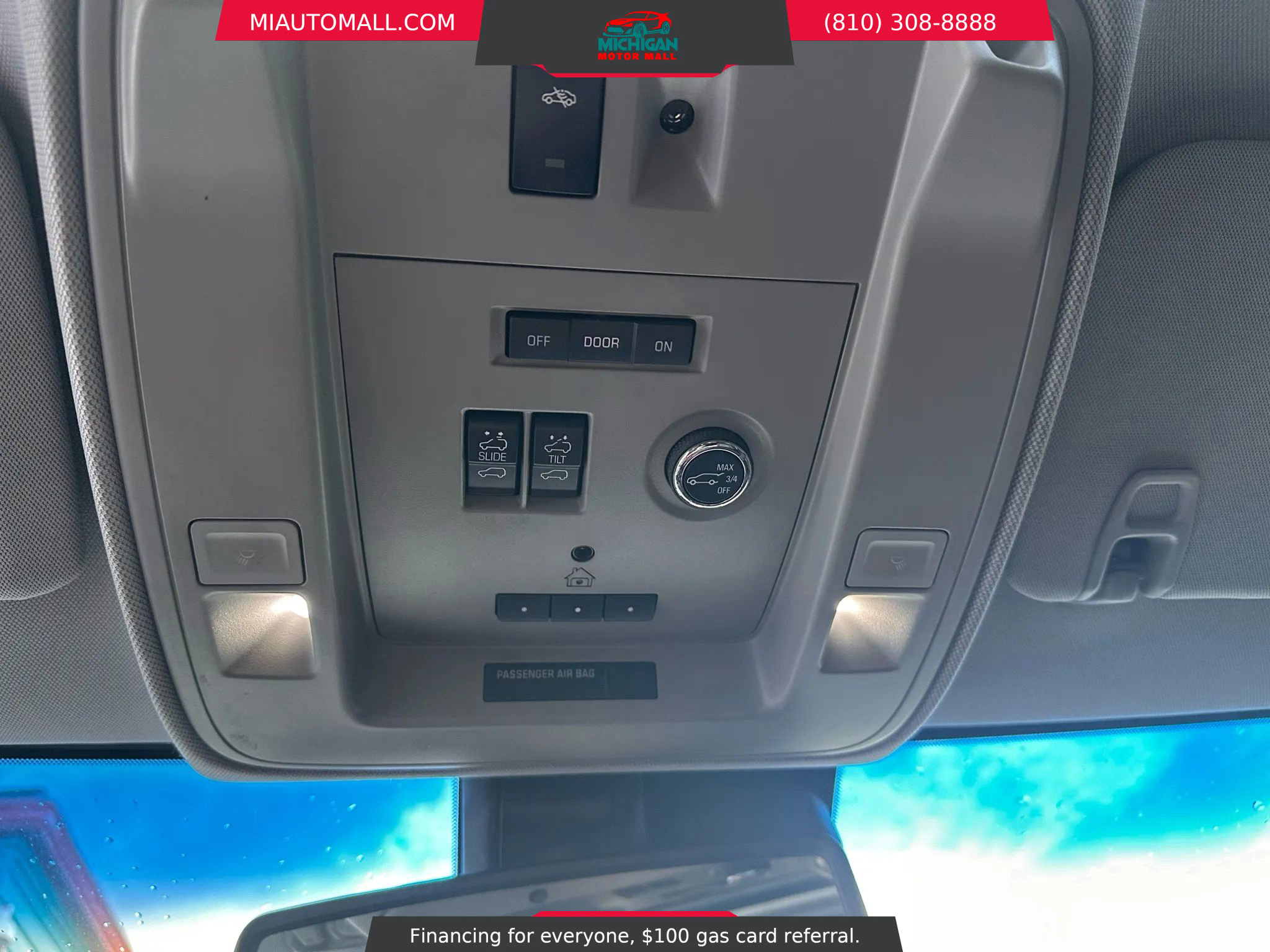 Used 2015 Cadillac Escalade Luxury image 13