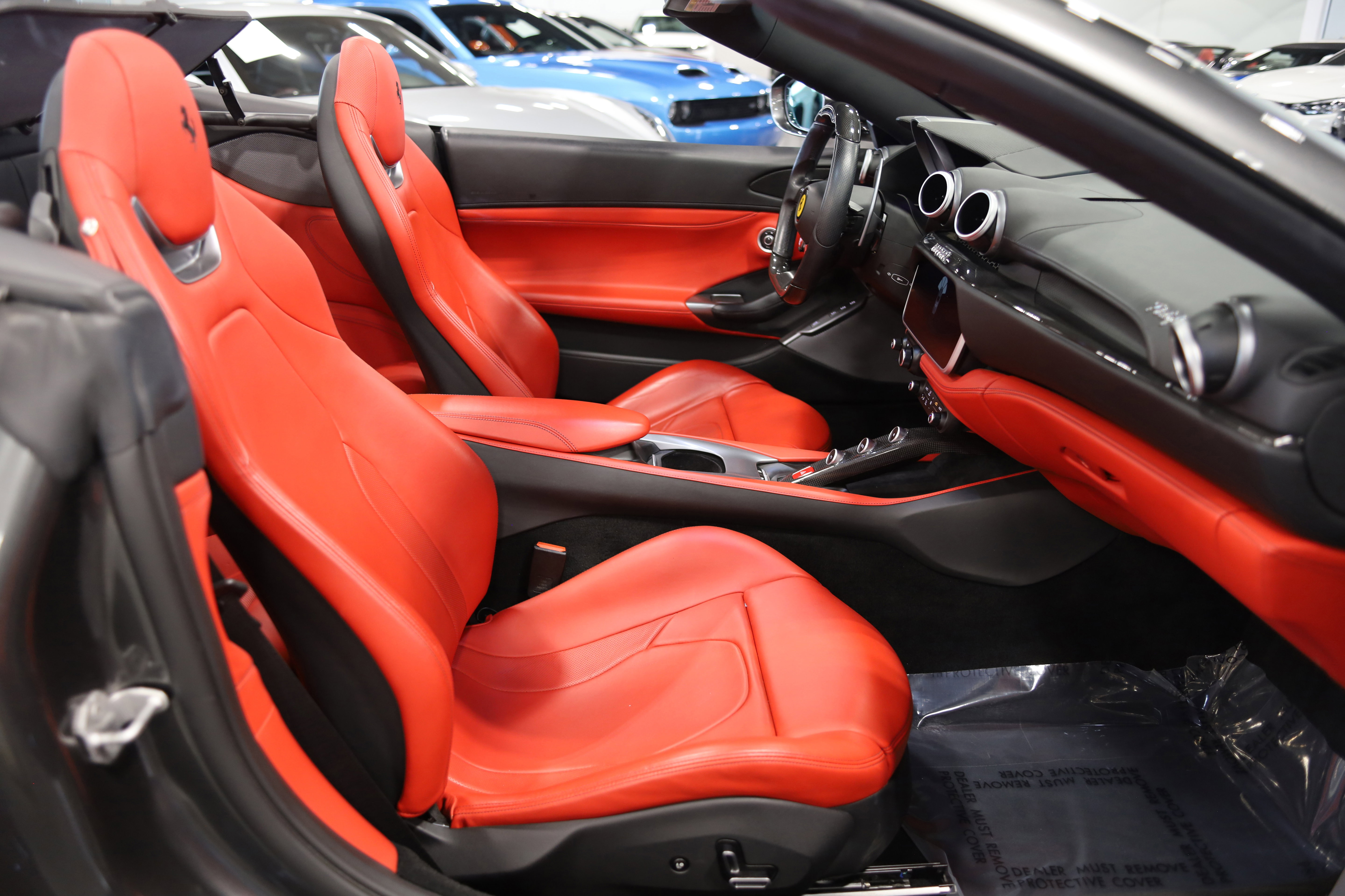 Used 2020 Ferrari Portofino RWD image 38