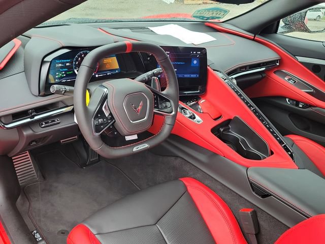 Used 2025 Chevrolet Corvette Z06 RWD image 16