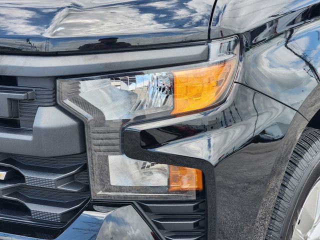 Used 2024 Chevrolet Silverado 1500 Custom image 9