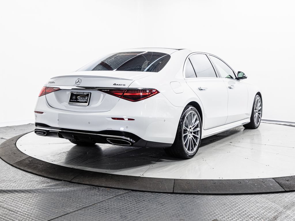 Used 2025 Mercedes-Benz S 580e 4MATIC Sedan image 33