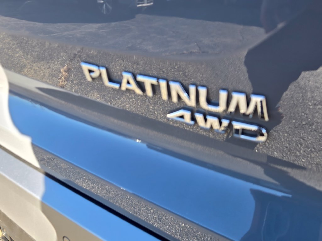 Used 2024 Nissan Pathfinder Platinum w/ Cargo Package AWD/4WD image 9