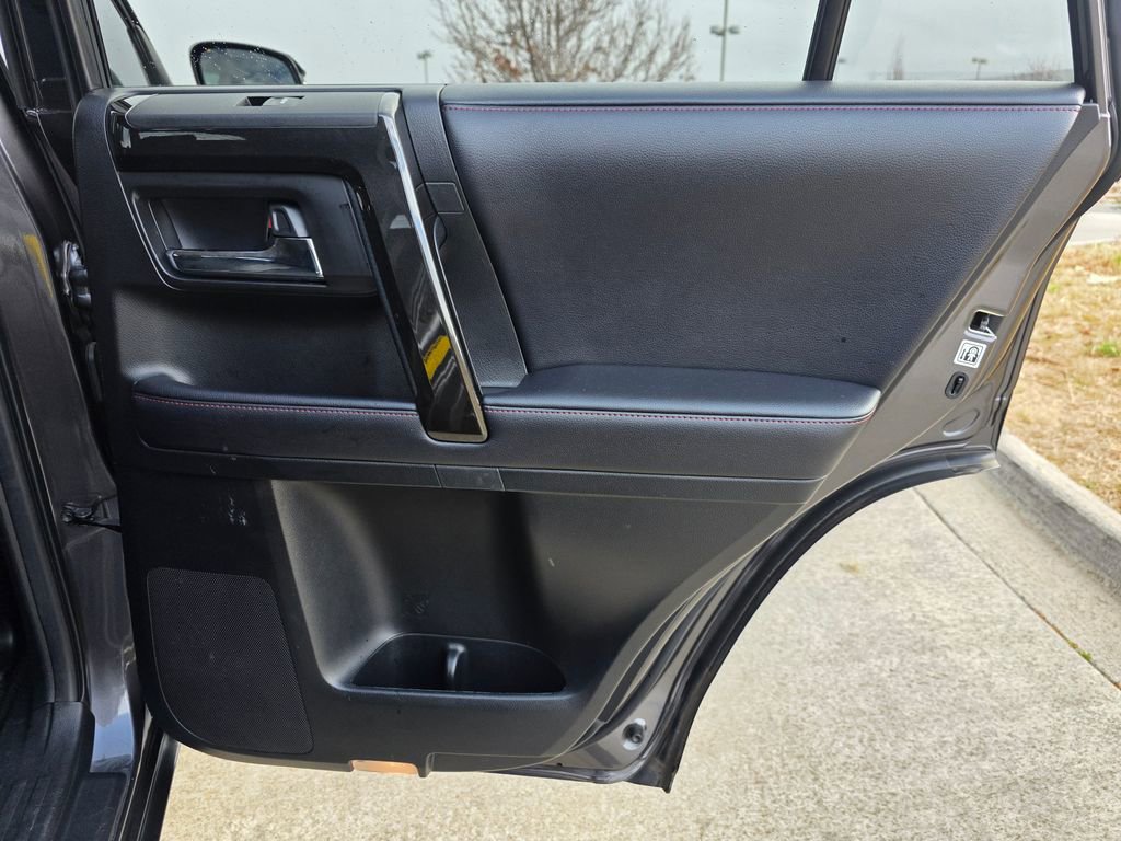 Used 2019 Toyota 4Runner TRD Off-Road Premium image 28