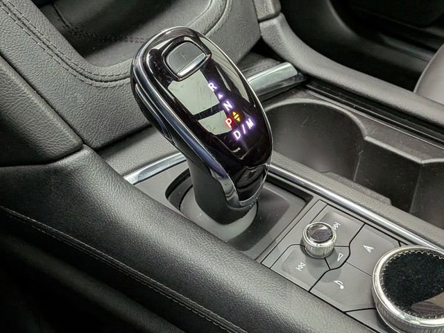 Certified 2023 Cadillac XT5 Sportv w/ Technology Package AWD/4WD image 17