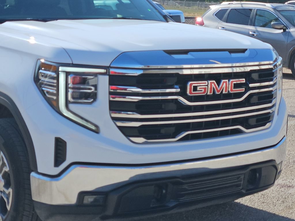 Used 2026 GMC Sierra 1500 SLT AWD/4WD image 7