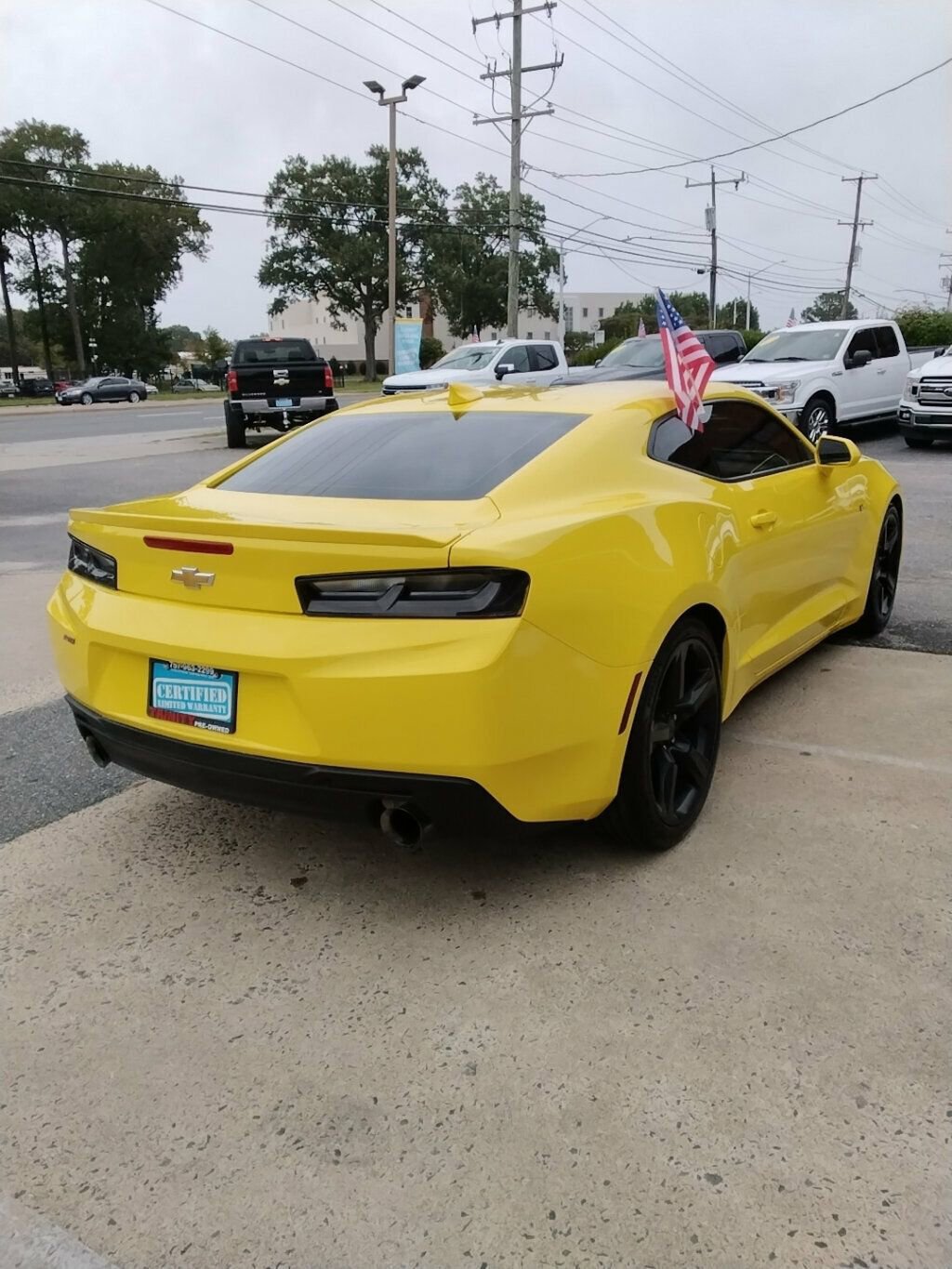 Used 2018 Chevrolet Camaro LT w/ RS Package image 4