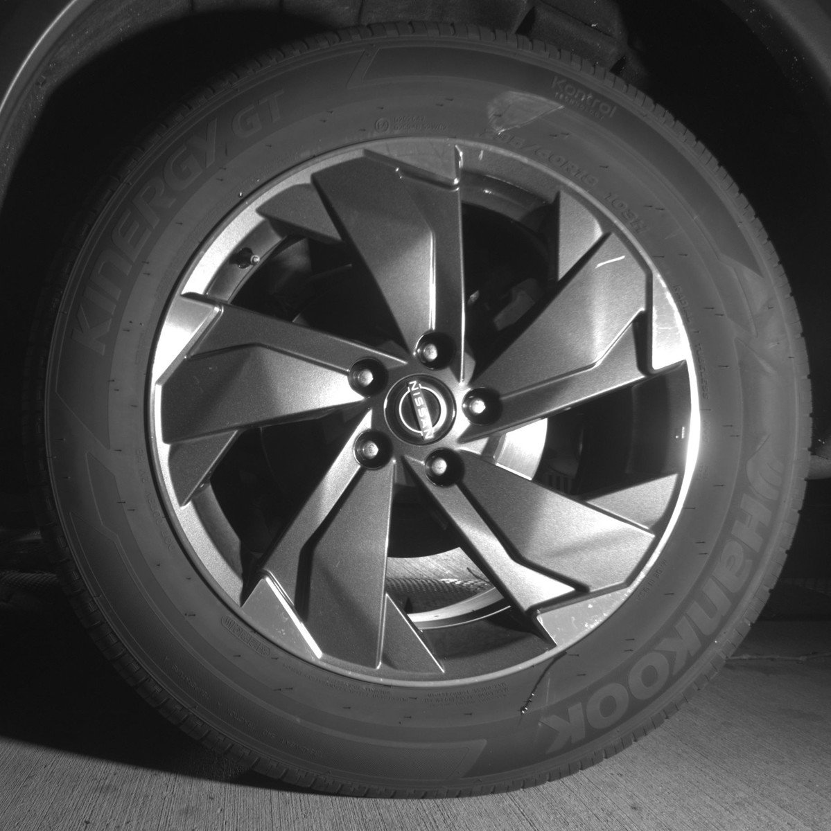 Used 2025 Nissan Rogue SV AWD/4WD image 14