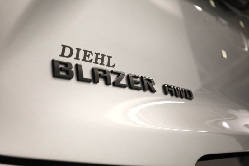 Used 2025 Chevrolet Blazer RS w/ Driver Confidence II Package image 36