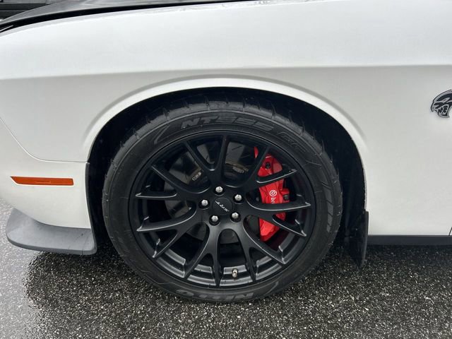 Used 2016 Dodge Challenger SRT Hellcat image 10
