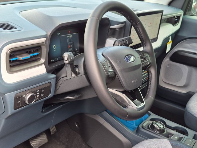 New 2026 Ford Maverick XLT w/ XLT Luxury Package FWD image 3