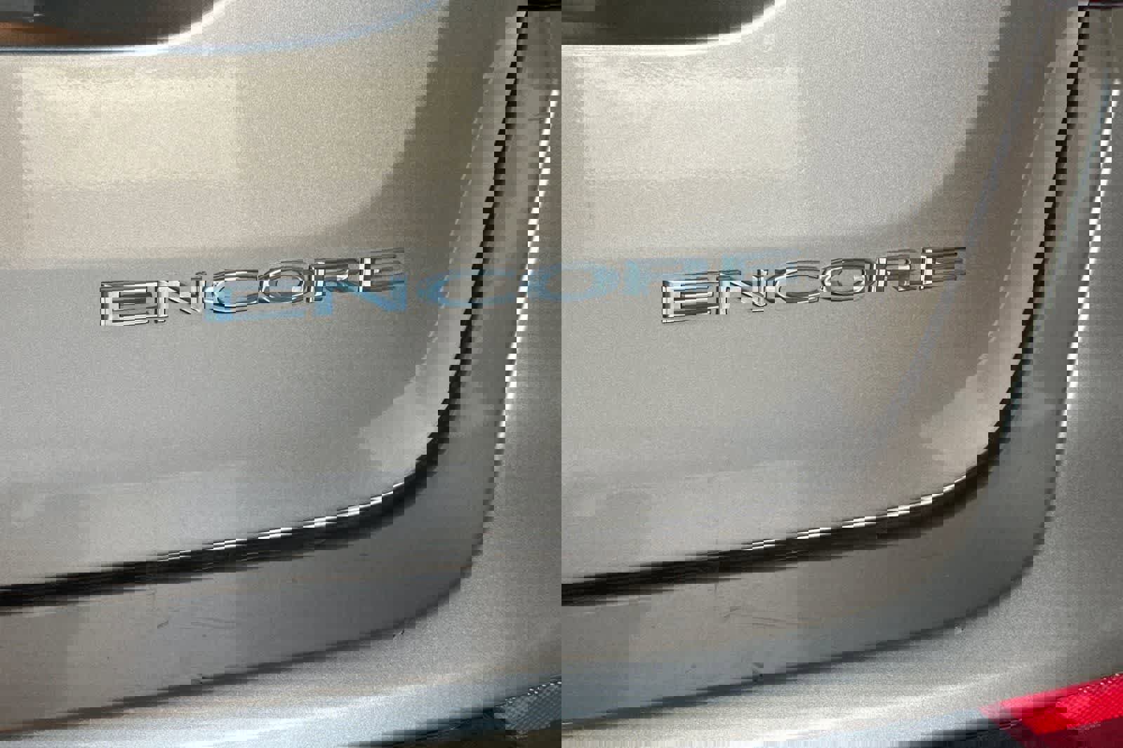 Used 2019 Buick Encore Preferred image 13