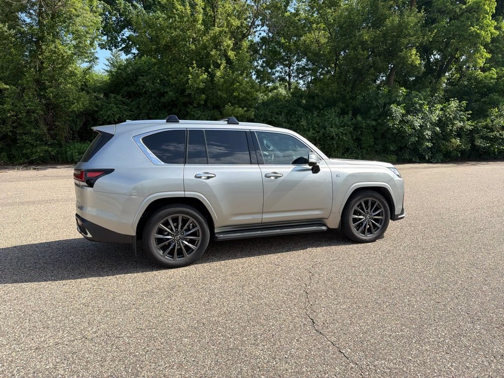 Used 2024 Lexus LX 600 F Sport AWD/4WD image 24