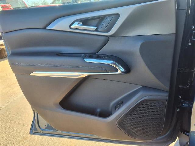 New 2026 Chevrolet Traverse LT image 14