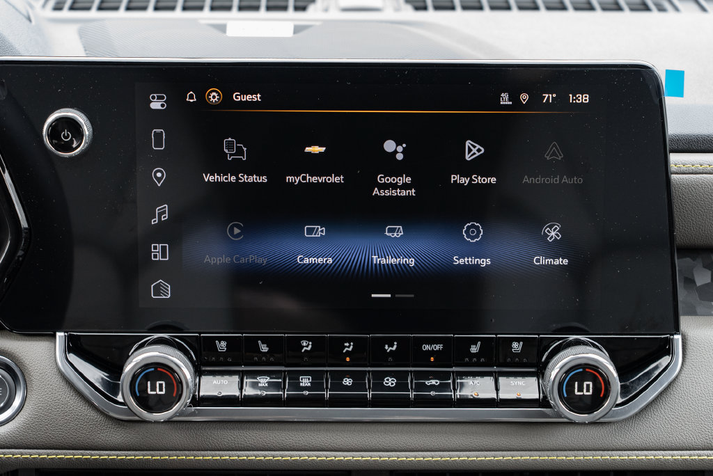 New 2026 Chevrolet Colorado ZR2 w/ Technology Package AWD/4WD image 12