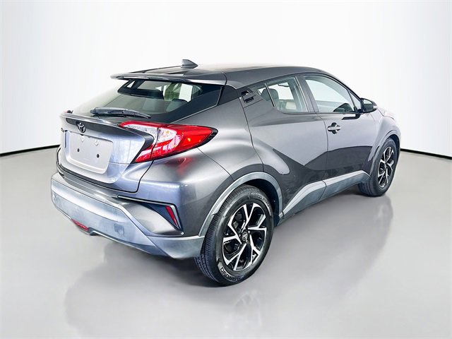Used 2018 Toyota C-HR XLE image 7