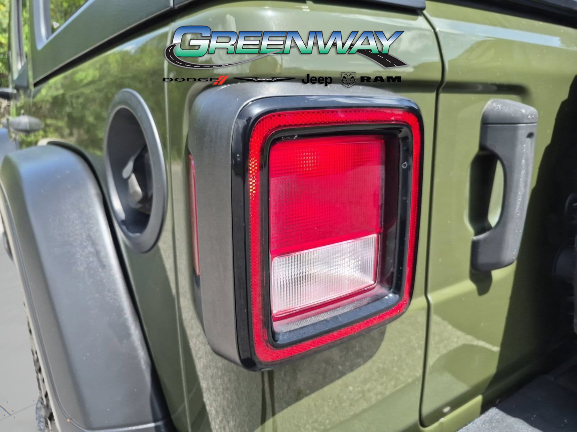 Used 2021 Jeep Wrangler Unlimited Sport AWD/4WD image 26