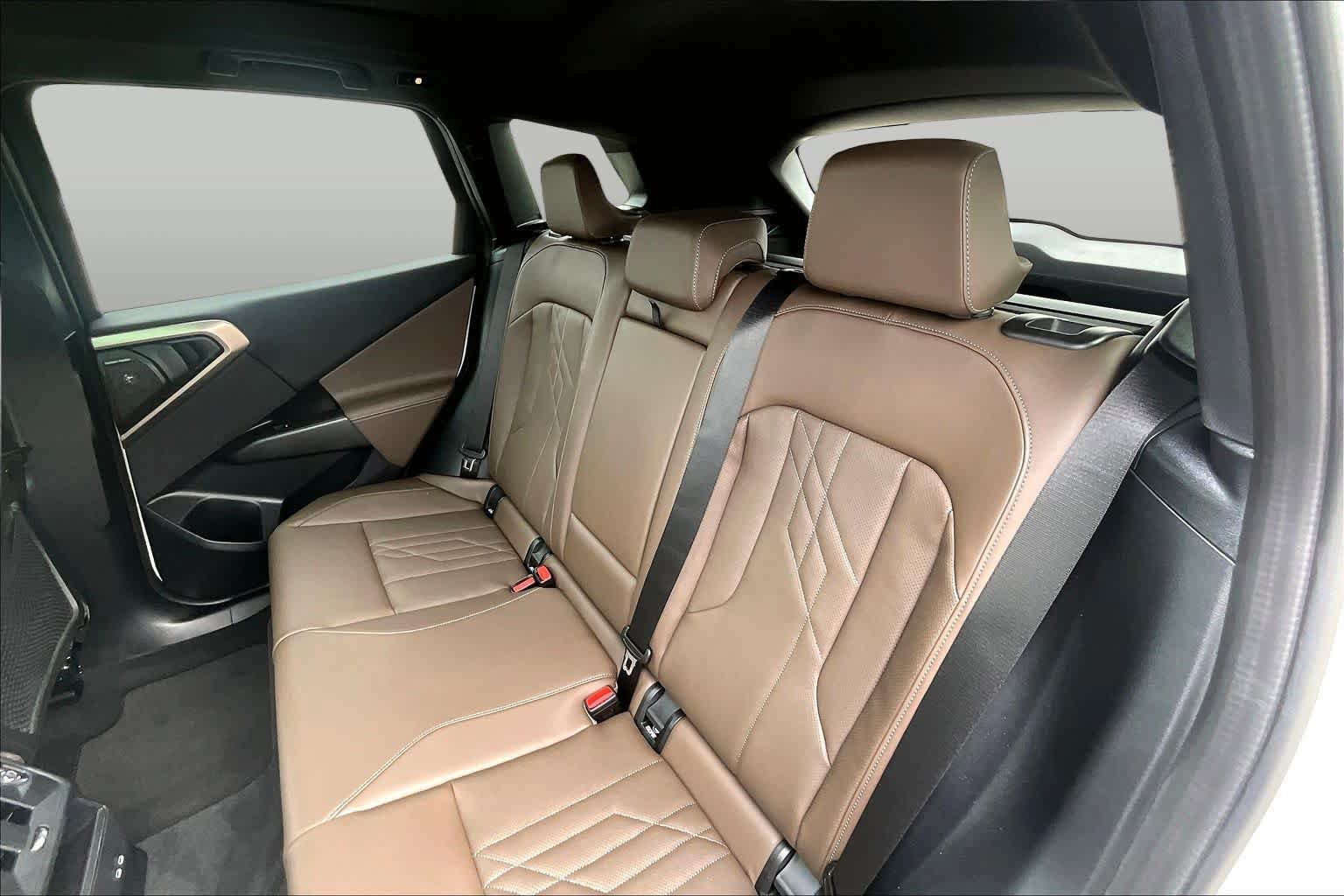 Used 2025 BMW X3 xDrive30i w/ Premium Package AWD/4WD image 21