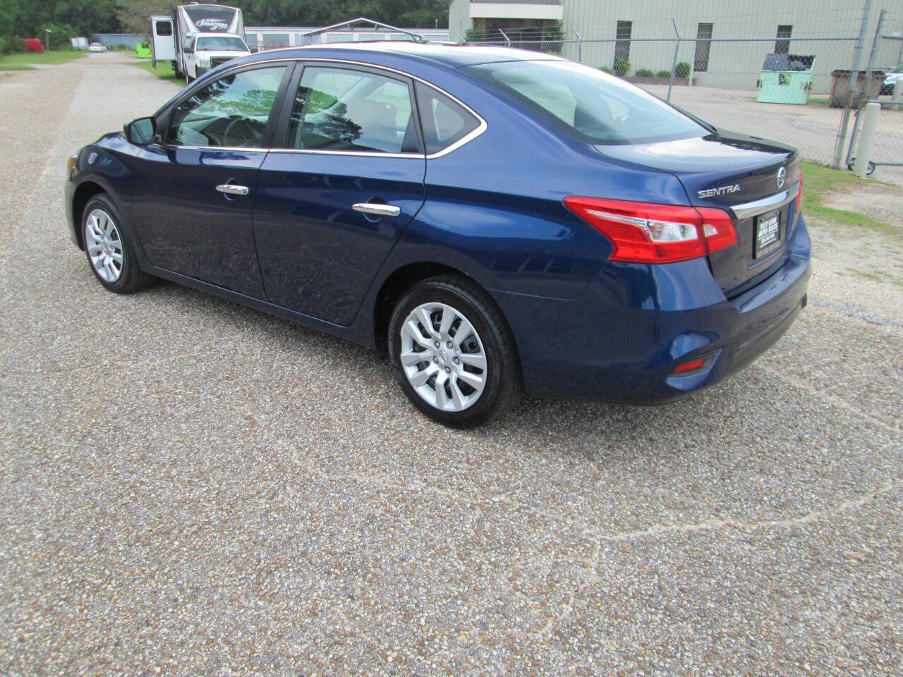 Used 2019 Nissan Sentra S FWD image 9