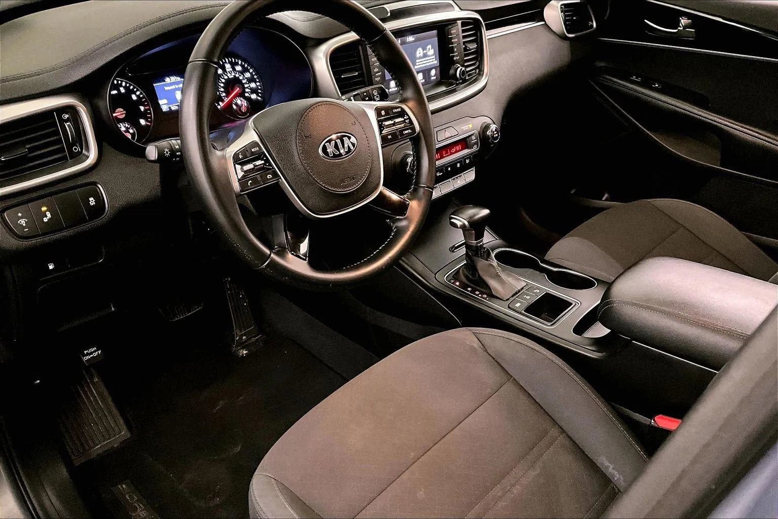 Used 2020 Kia Sorento S image 13