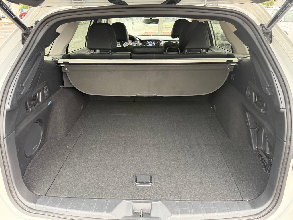 Used 2024 Subaru Outback Onyx Edition AWD/4WD image 7